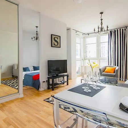1-bed Klobucka P&o Serviced * Warsaw