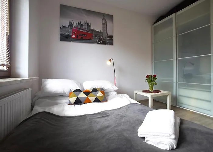 Apartman 1-bed Klobucka P&o Serviced Varsó