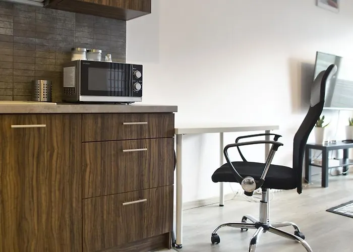 1-bed Klobucka P&o Serviced Lejlighed Warszawa