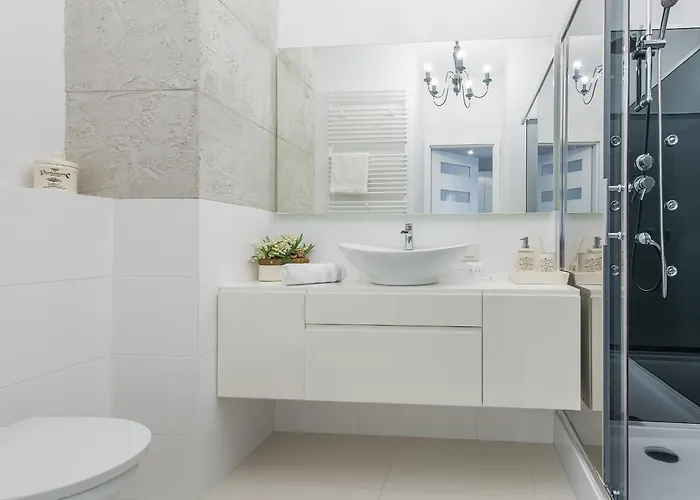 1-bed Klobucka P&o Serviced *