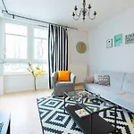 Апартаменты 1-bed Klobucka P&o Serviced Варшава